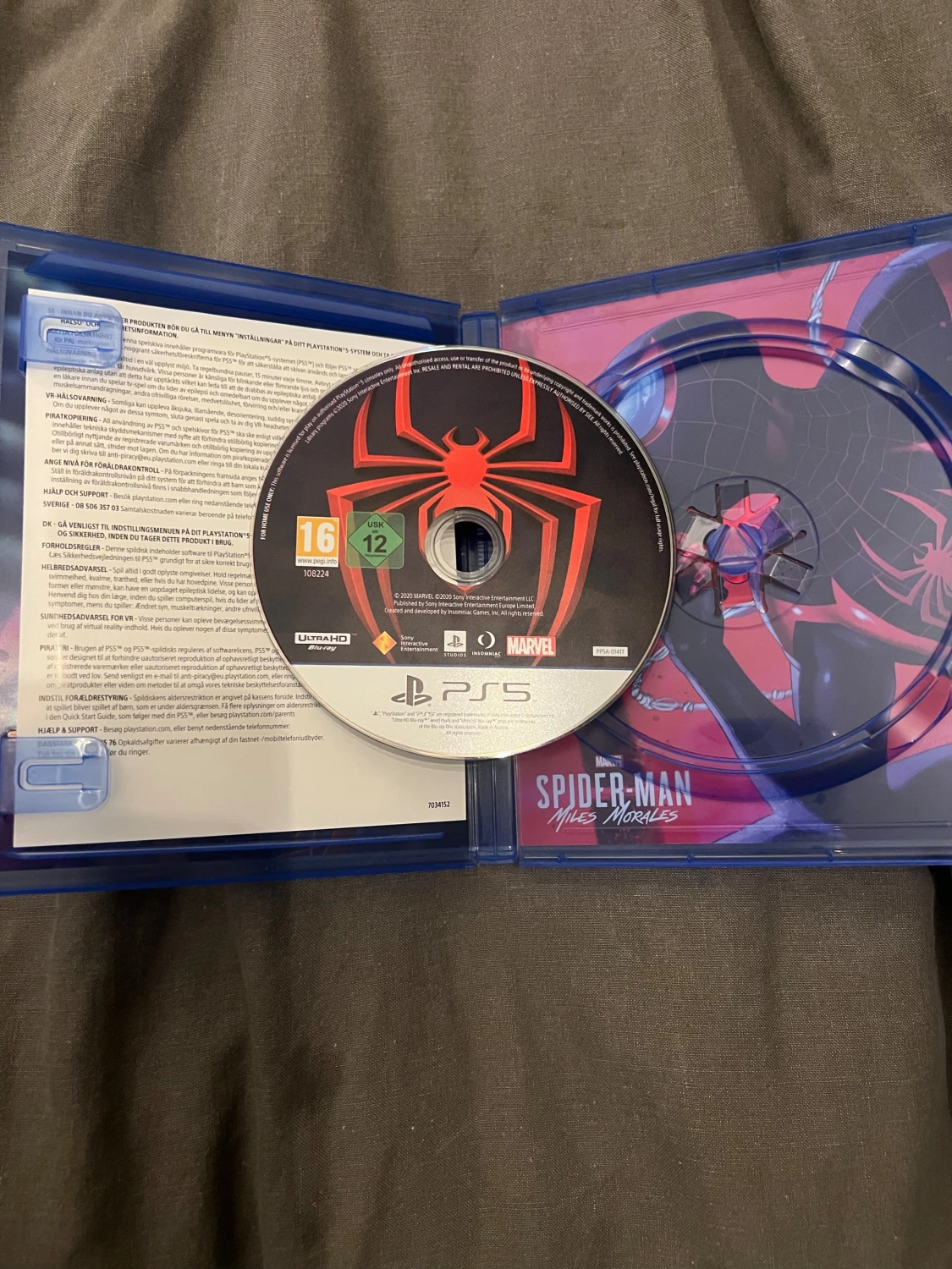 2 st PlayStation spel - 