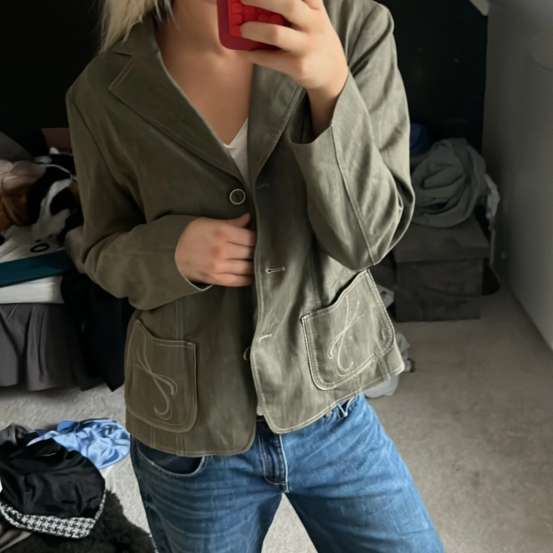 Olivgrön kavaj med broderade fickor - 2