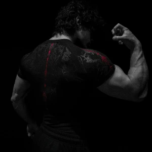 Breathdivinity inferno void tech berserker compression - Säljer en Breathdivinity tröja med super compression. Kvitto finns. 