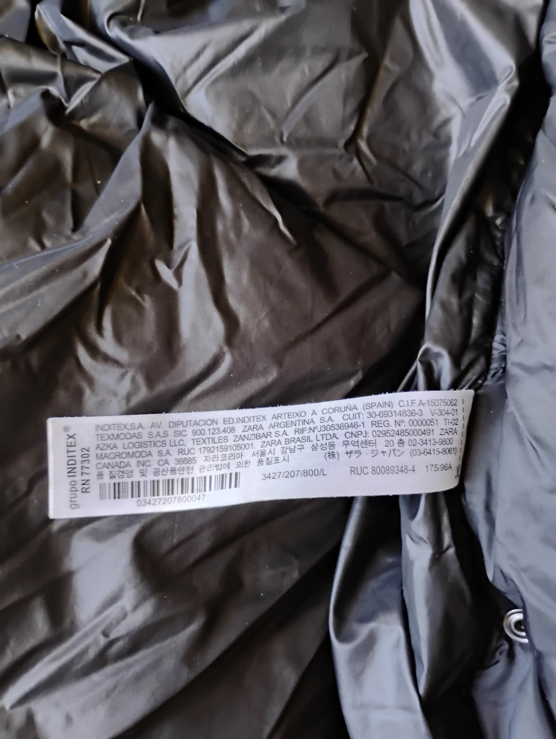 Svart pufferjacka från Zara - 3