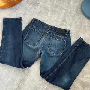 Reserved jeans - Säljer dessa blå jeans från Reserved W31 L32. Hör av er om ni har fler frågor eller vill diskutera priset:)