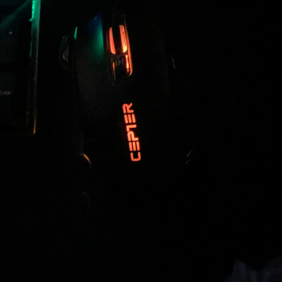 Cepter RGB Gaming-tangentbord och mus - 2