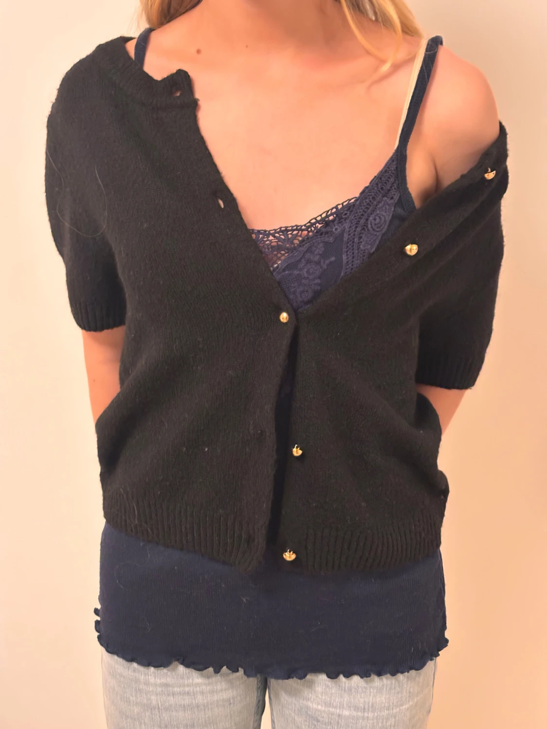 Svart kortärmad kofta från H&M - 2