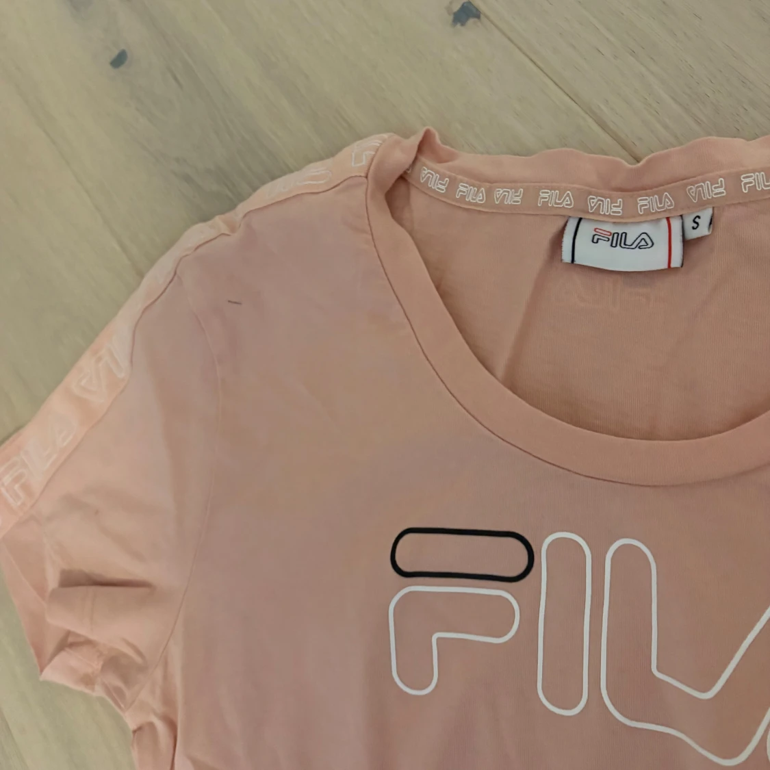 Ljusrosa FILA t-shirt i bomull - 2