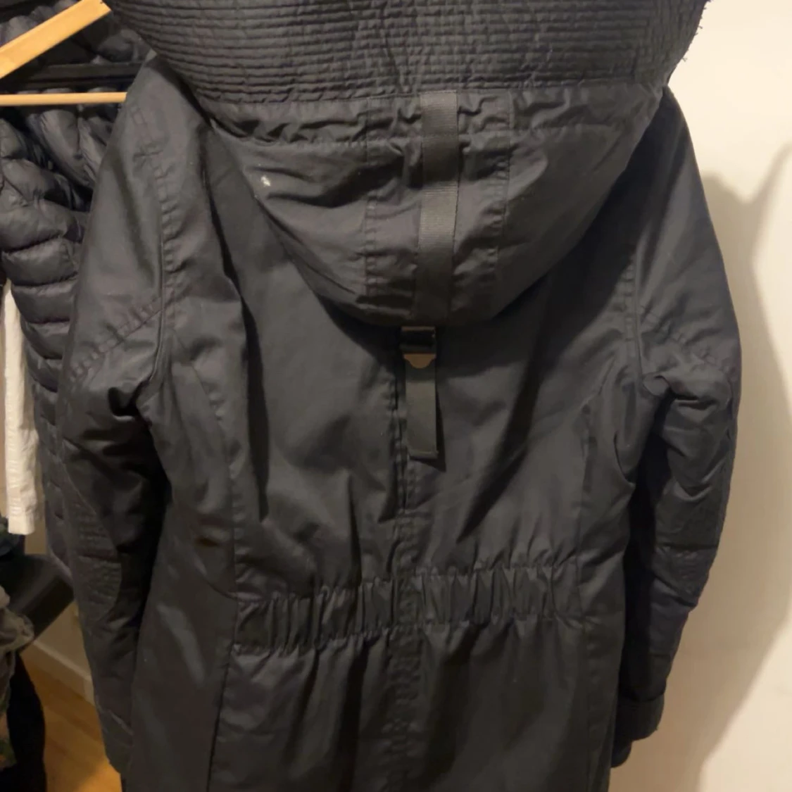 Svart parkajacka från Etirel, strl 40 - 4