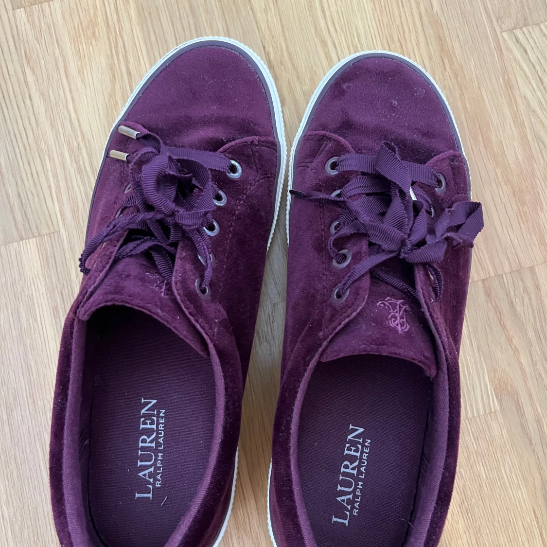 Ralph Lauren sneakers 