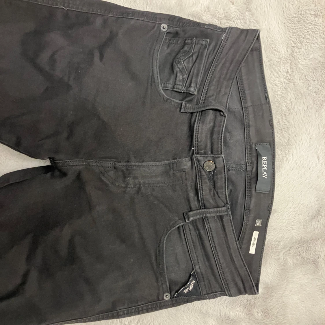 Svarta Replay Anbass jeans - 2