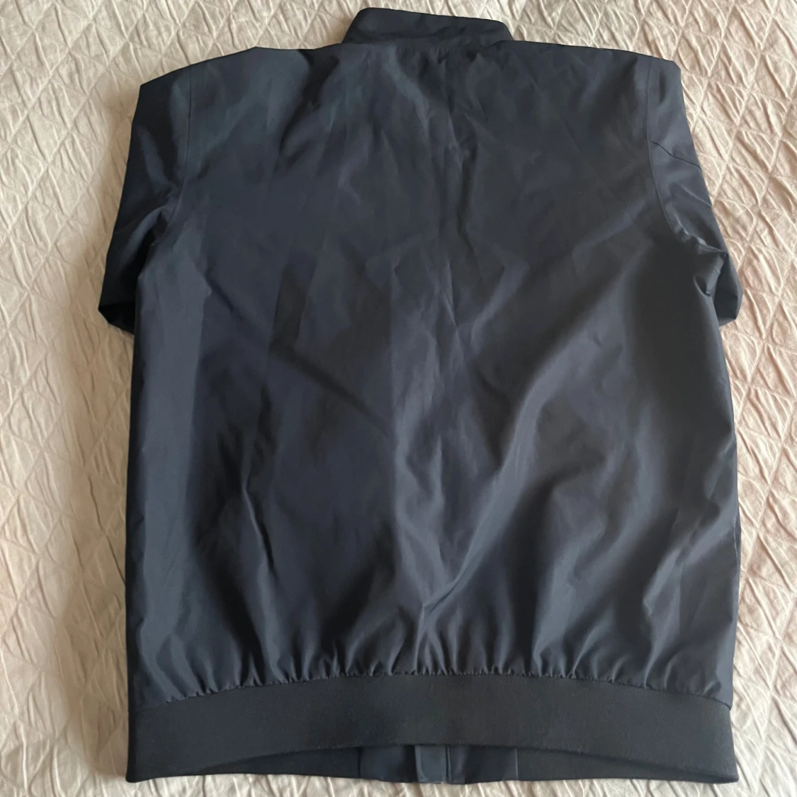 Svart Peak Performance JR coastal jacket - 1