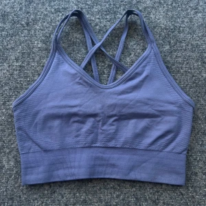 Pierre Robert Support BH sport BH, XS ord 279:- - Ny Pierre Robert Sport BH / Support BH Storlek XS Ord pris 279:- Endast testad, for liten for mig  Kommer från ett rökfritt och djurfritt hem