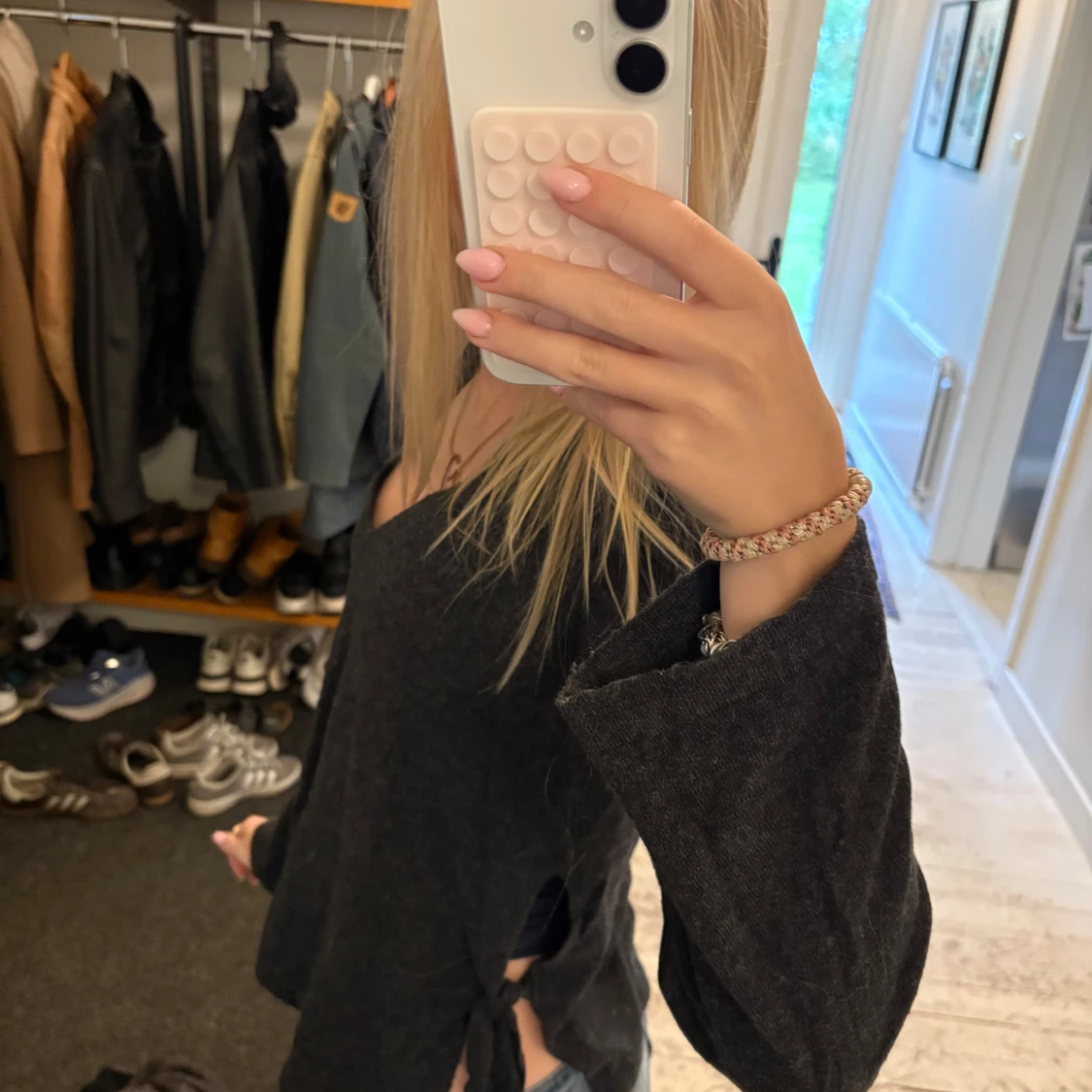 Mörkgrå omlottkofta från Lindex - 2