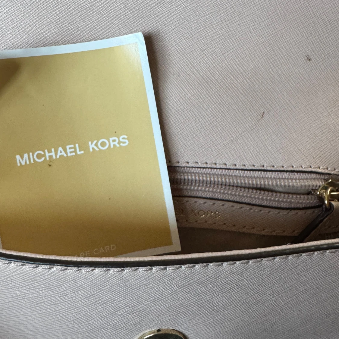 Ljusrosa Michael Kors handväska - 4