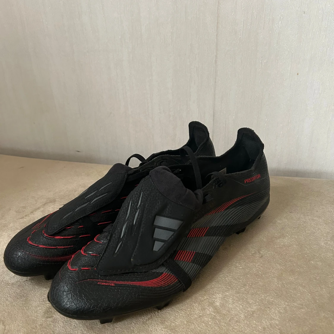 Adidas Predator svarta fotbollsskor pro