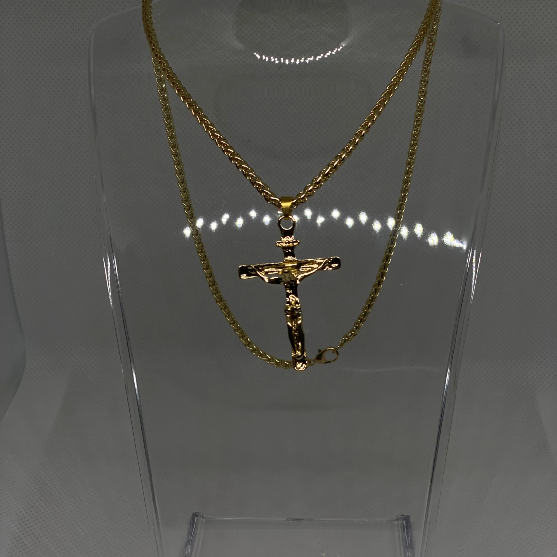 Guldpläterat halsband med kors - 2