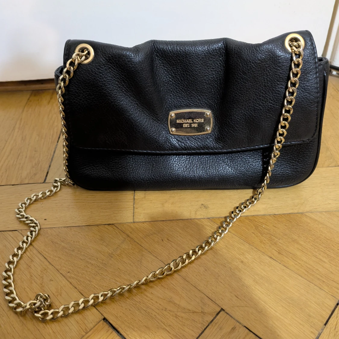 Svart axelväska Michael Kors skinn