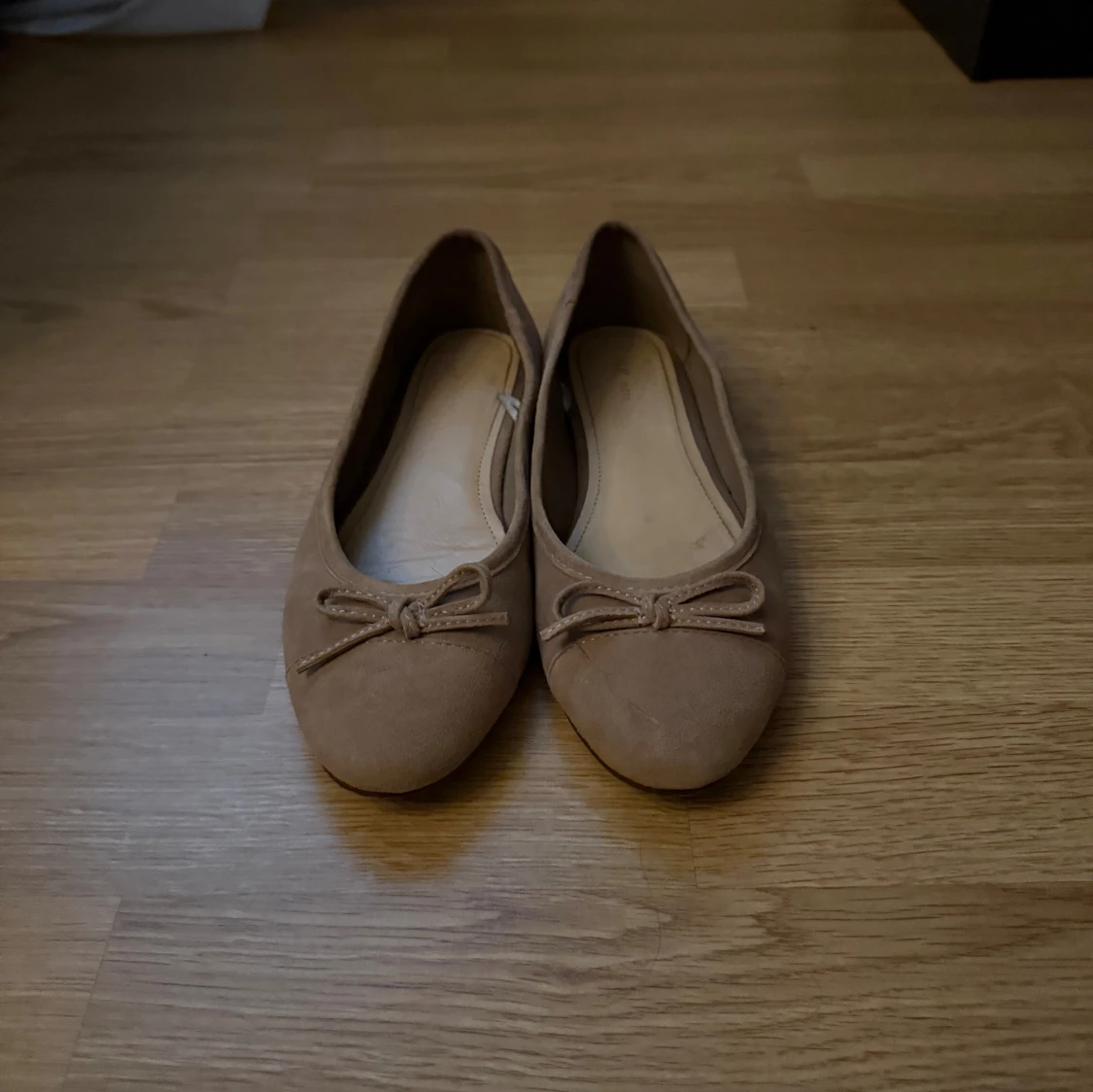  ballerinaskor med rosett  - 1