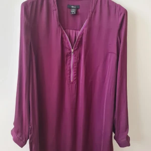Lång blus från Ellos strl 46 - Lång blus/tunicka från Ellos. Storlek 46. Kan hämtas i Vallentuna.