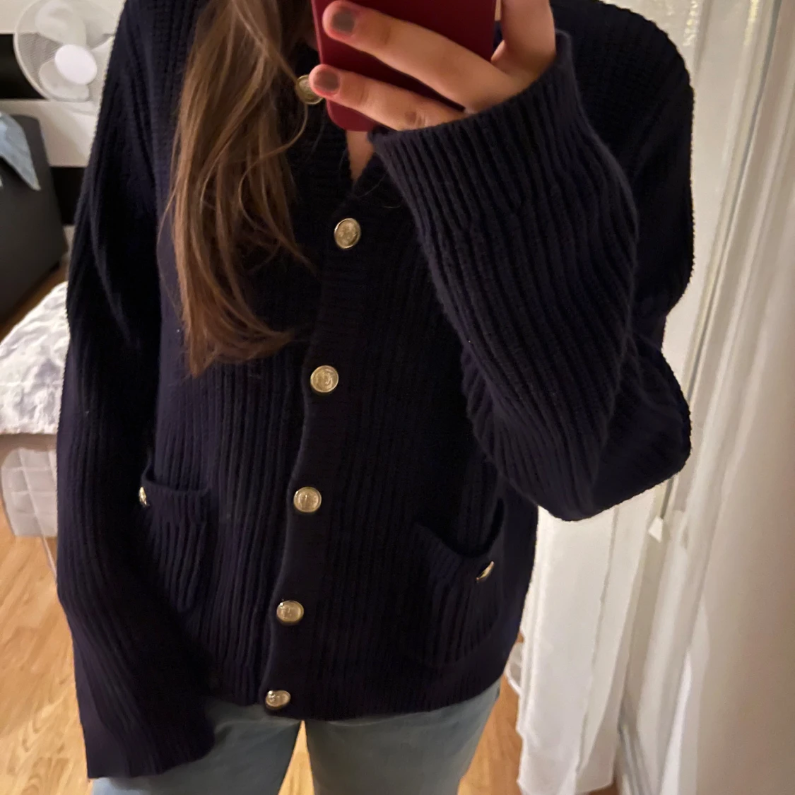 Marinblå stickad kofta  - 1