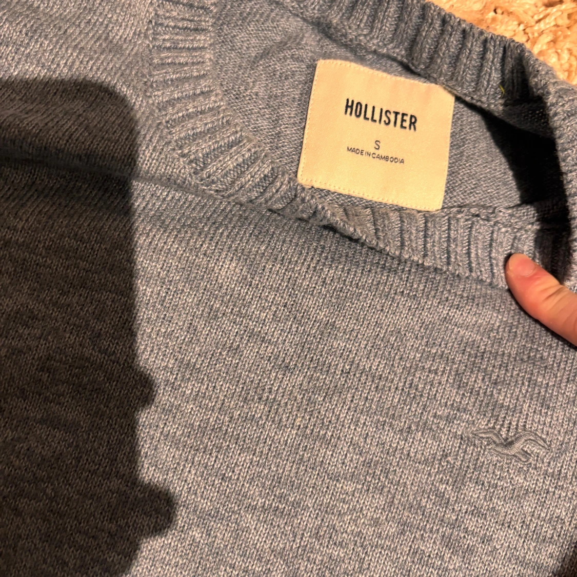 Blå stickad tröja från Hollister - 1