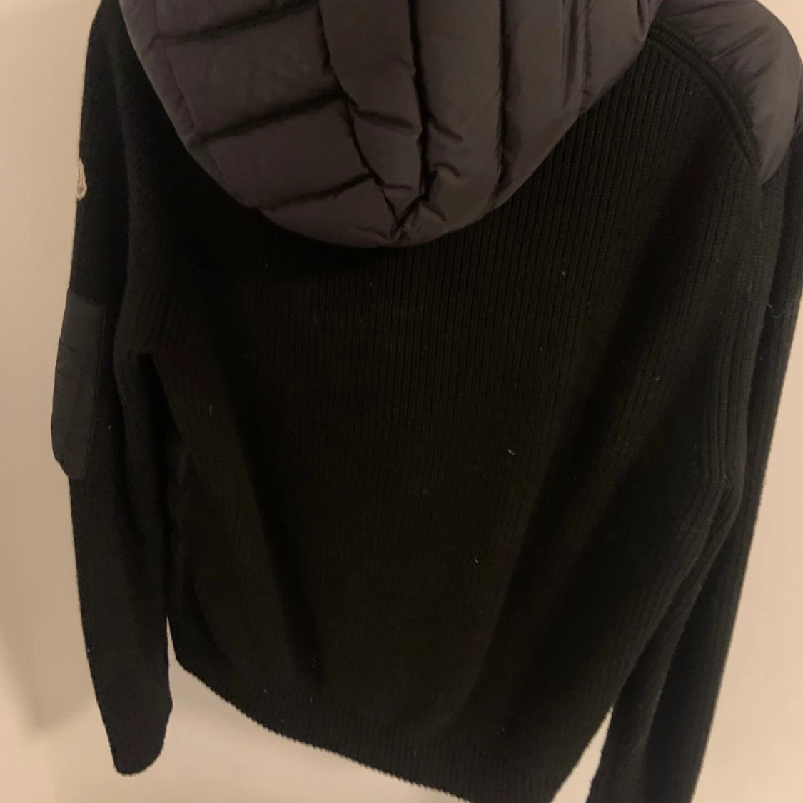 Svart Moncler Cardigan helt nyskick 10/10 - 1