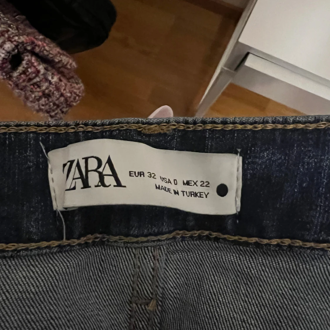 Mörkblå bootcut lowwaist jeans - 4