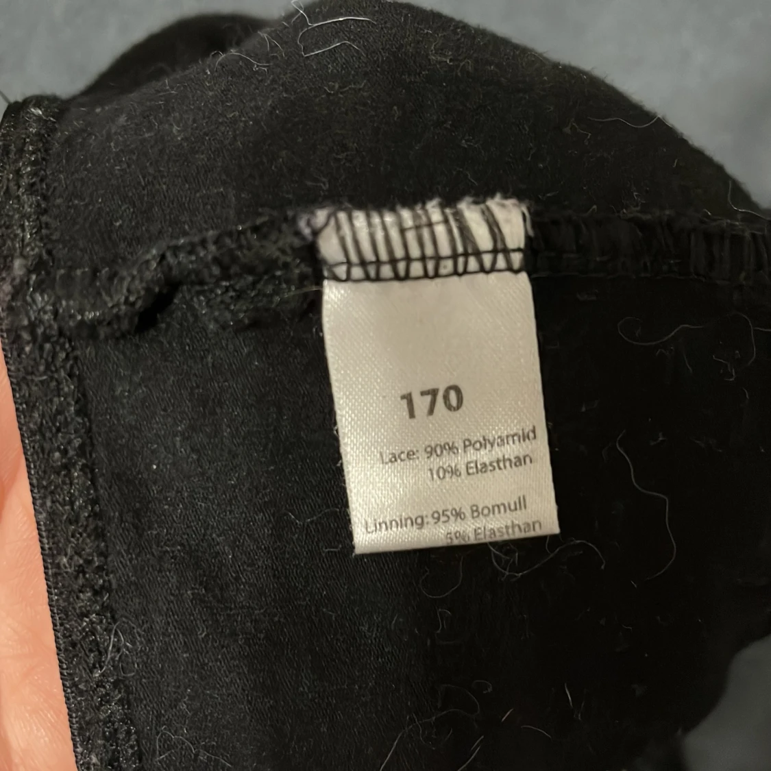 Svarta spetslinnetoppar från beTEEN - 3