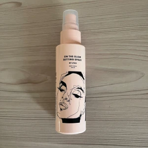 Lyko settingspray - Settingspray från lyko, bara testad🩷