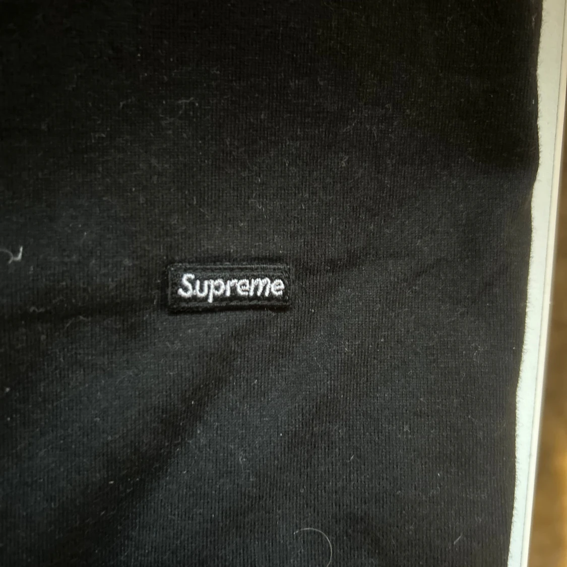 Tunn långärmad sweatshirt från Supreme - 1