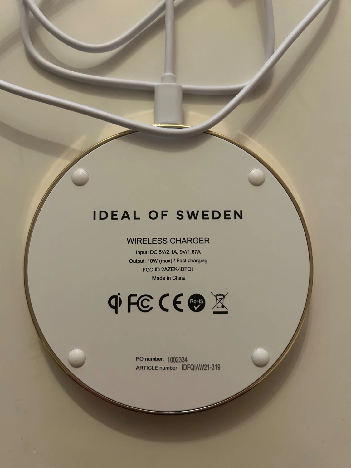 Ideal of Sweden Wireless Charger - 1