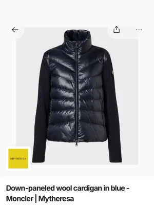 Søker Moncler cardigan  - Søker denne moncler cardigan! I fargen navy! Størrelse small