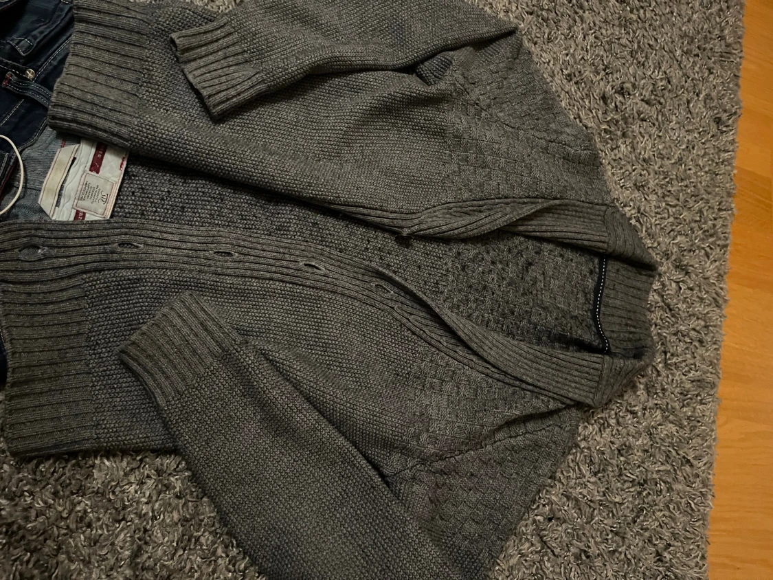 Schysst cardigan - 1