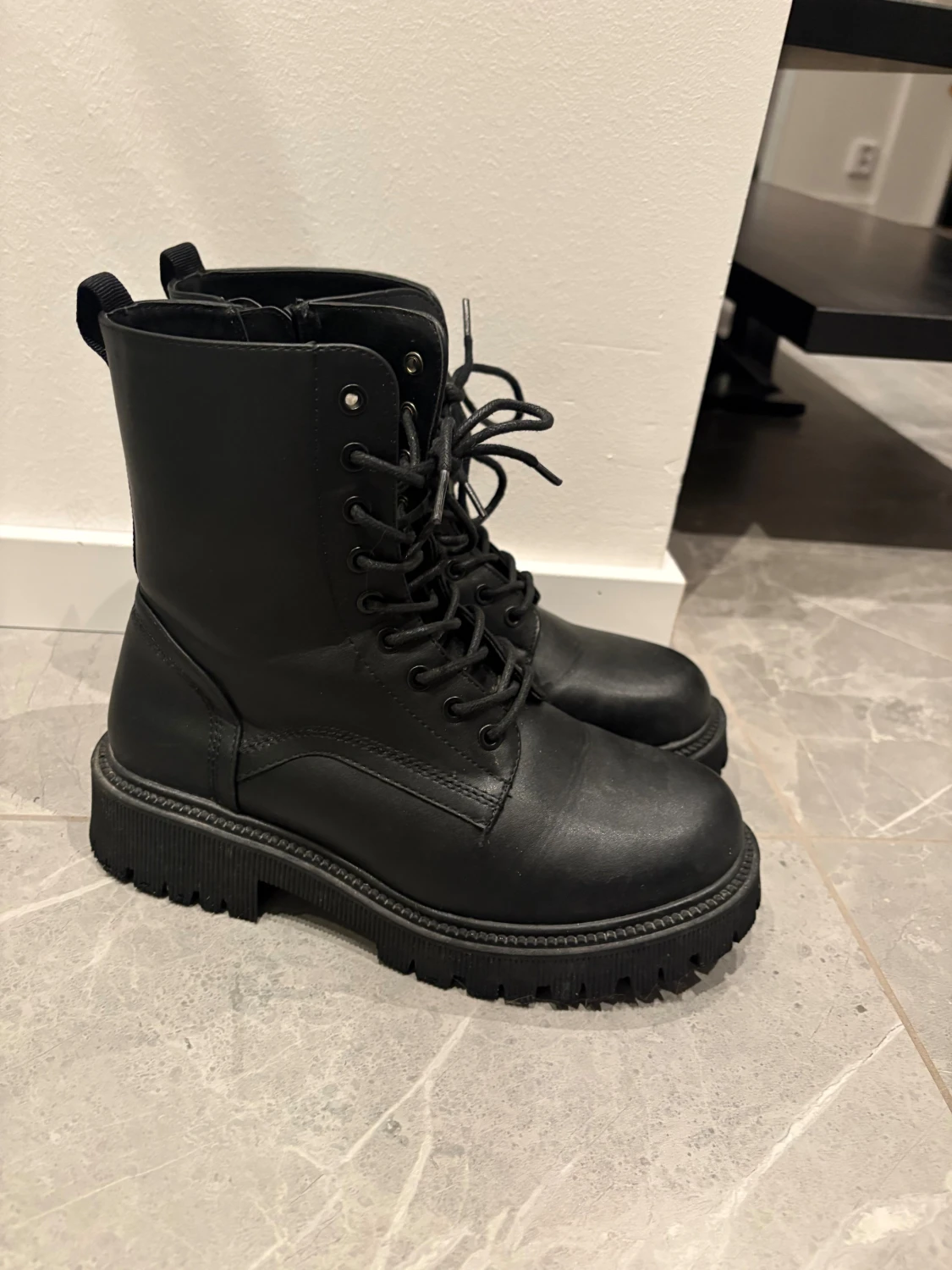 Kängor från Clou strl 38 - 1