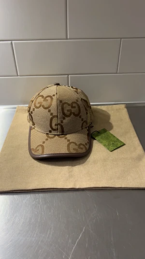 Gg keps  - Gg keps hos oss på Steelo_marknad 