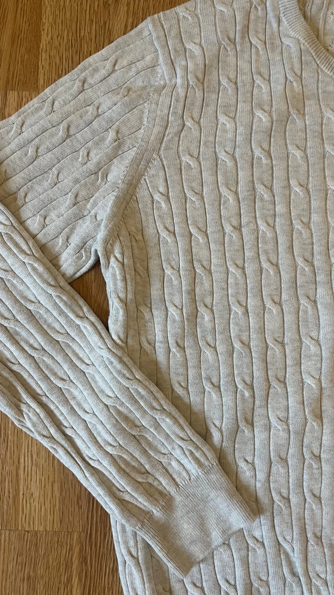 Beige kabelstickad tröja Peak Performance - 1