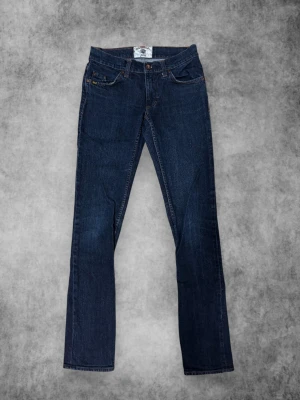Tiger of Sweden Jeans - Stilrena jeans ifrån Tiger of Sweden - Skick: 8/10 - Storlek: W28 L32 - Nypris: 1499kr - Mitt pris: 279kr - DM vid frågor & funderingar! 🙌🏻