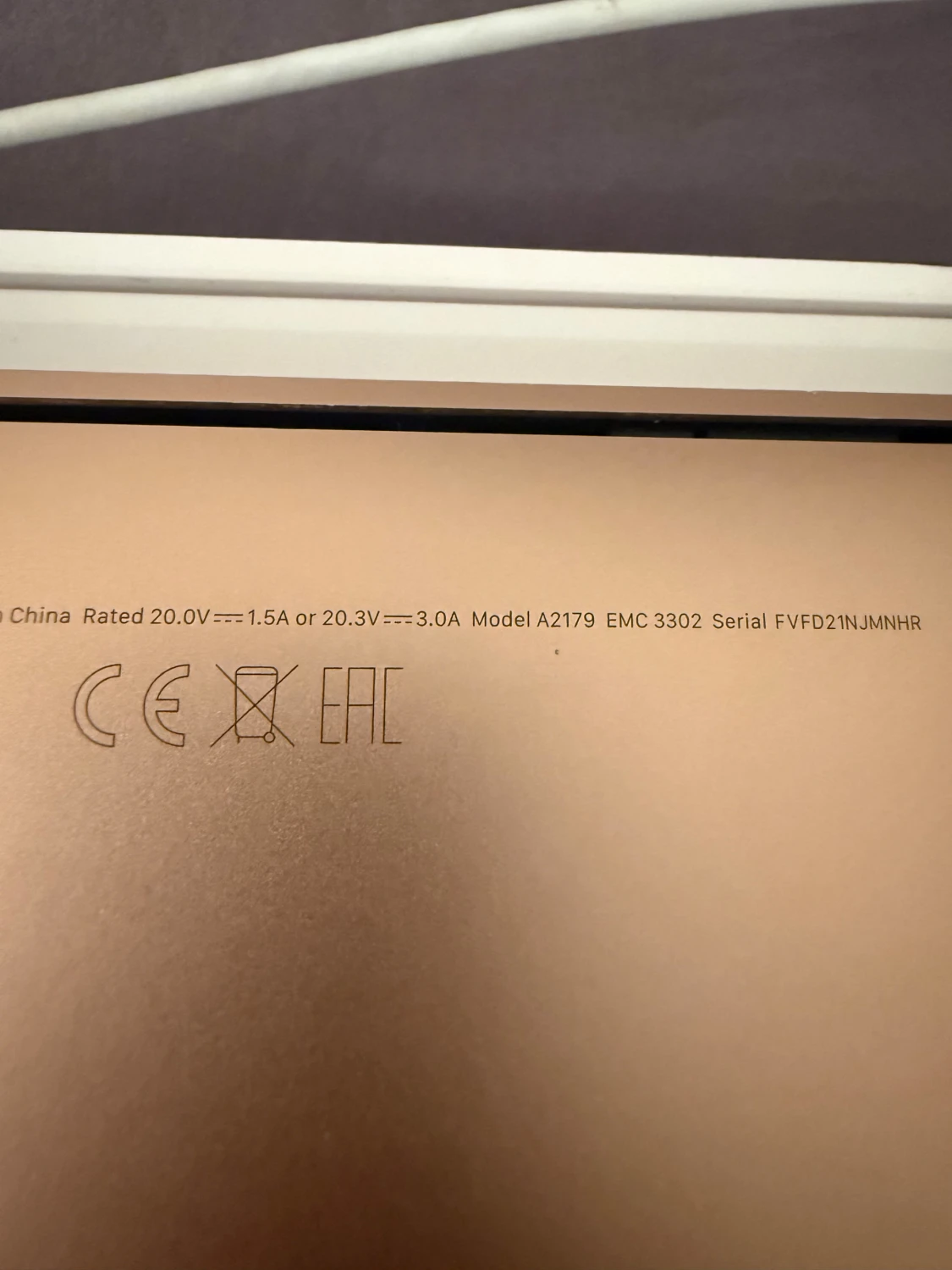MacBook Air A2179 - 3