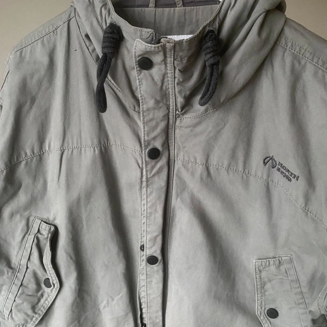 Grå vindjacka från North Bend - 3