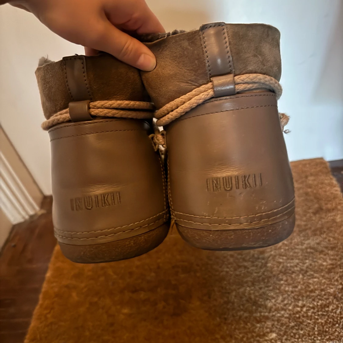 Bruna Inuikii boots med snörning - 3