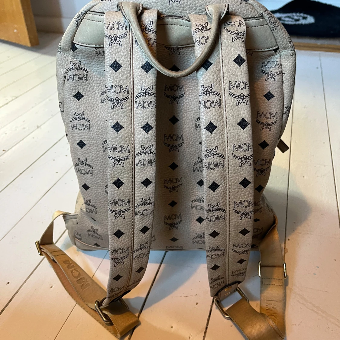 MCM beige backpack - 2