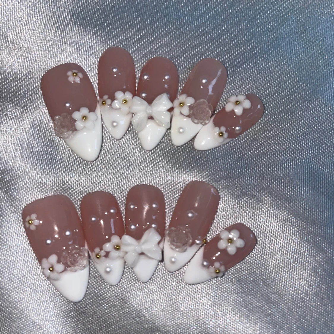 S - Press-on naglar med 3D blommor & pärlor - 1