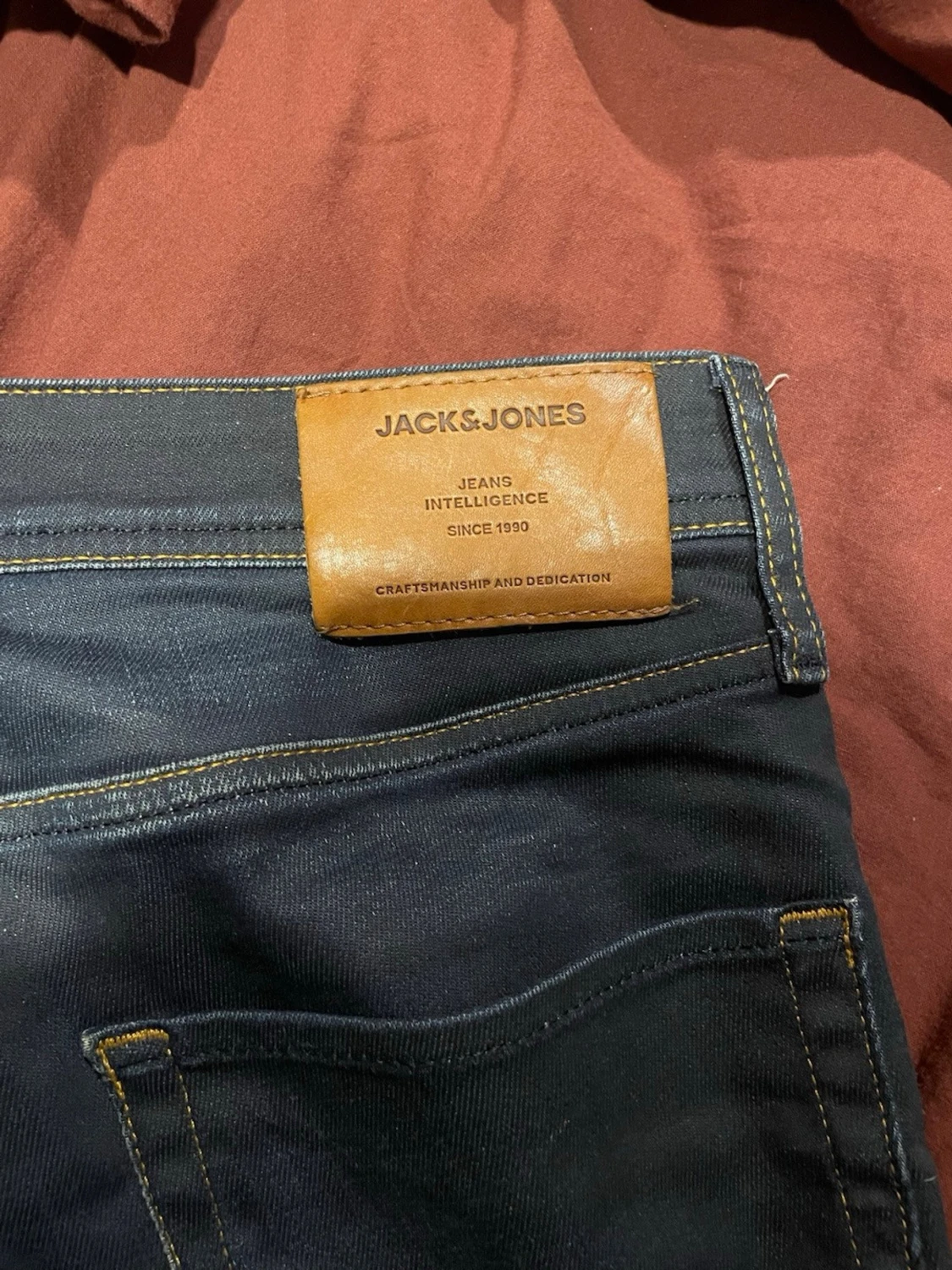 Mörkblå jeans från Jack & Jones - 2