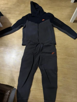 Nike full set  - Kofta och jacka 