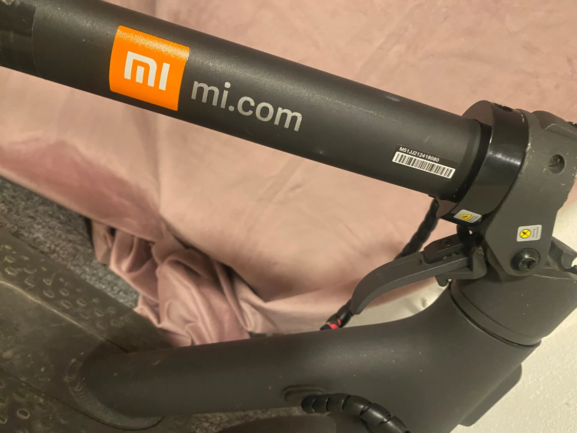 Xiaomi Mi Electric Scooter - 2