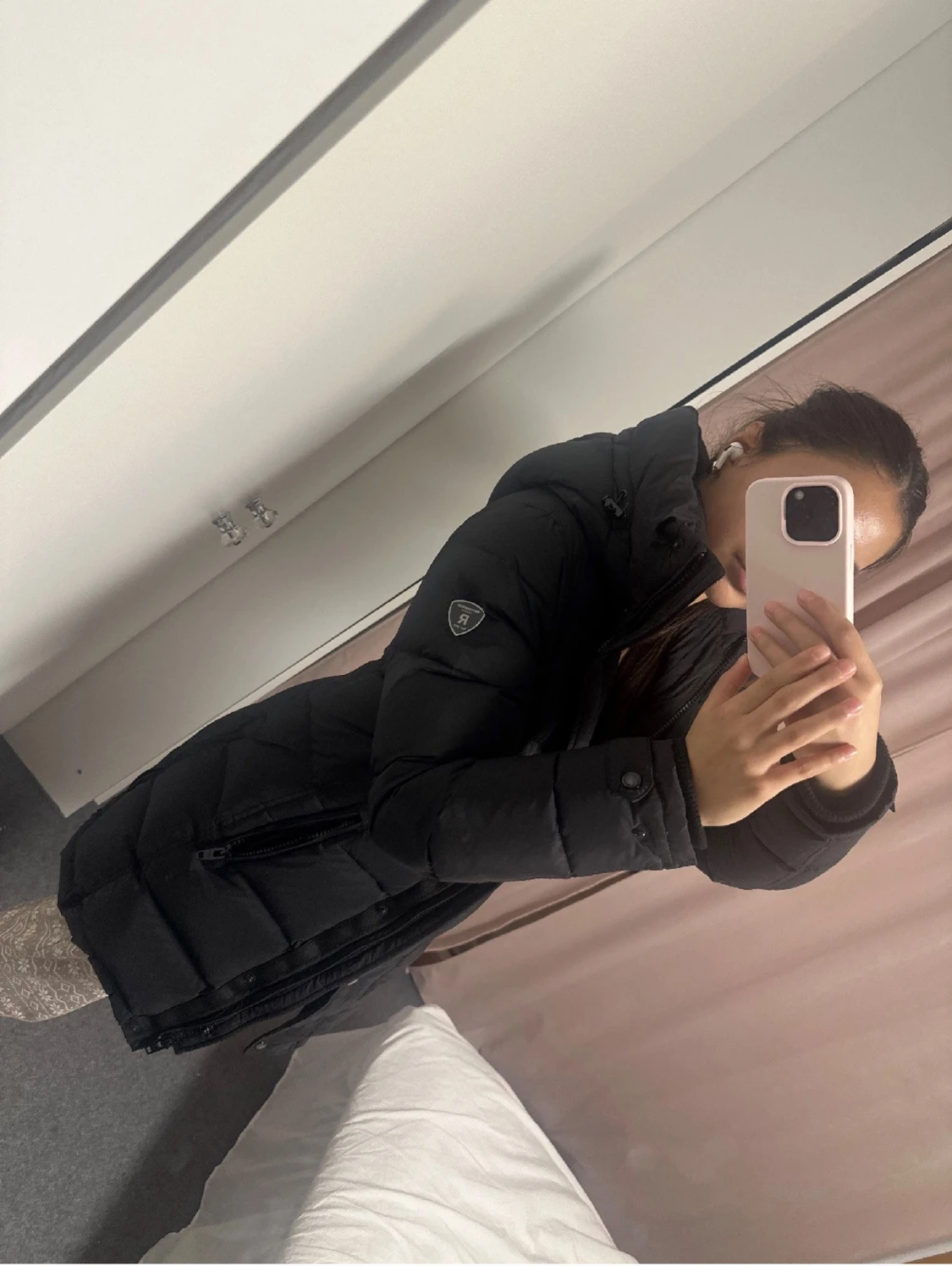 Svart lång pufferjacka med huva (rock and blue ) - 2