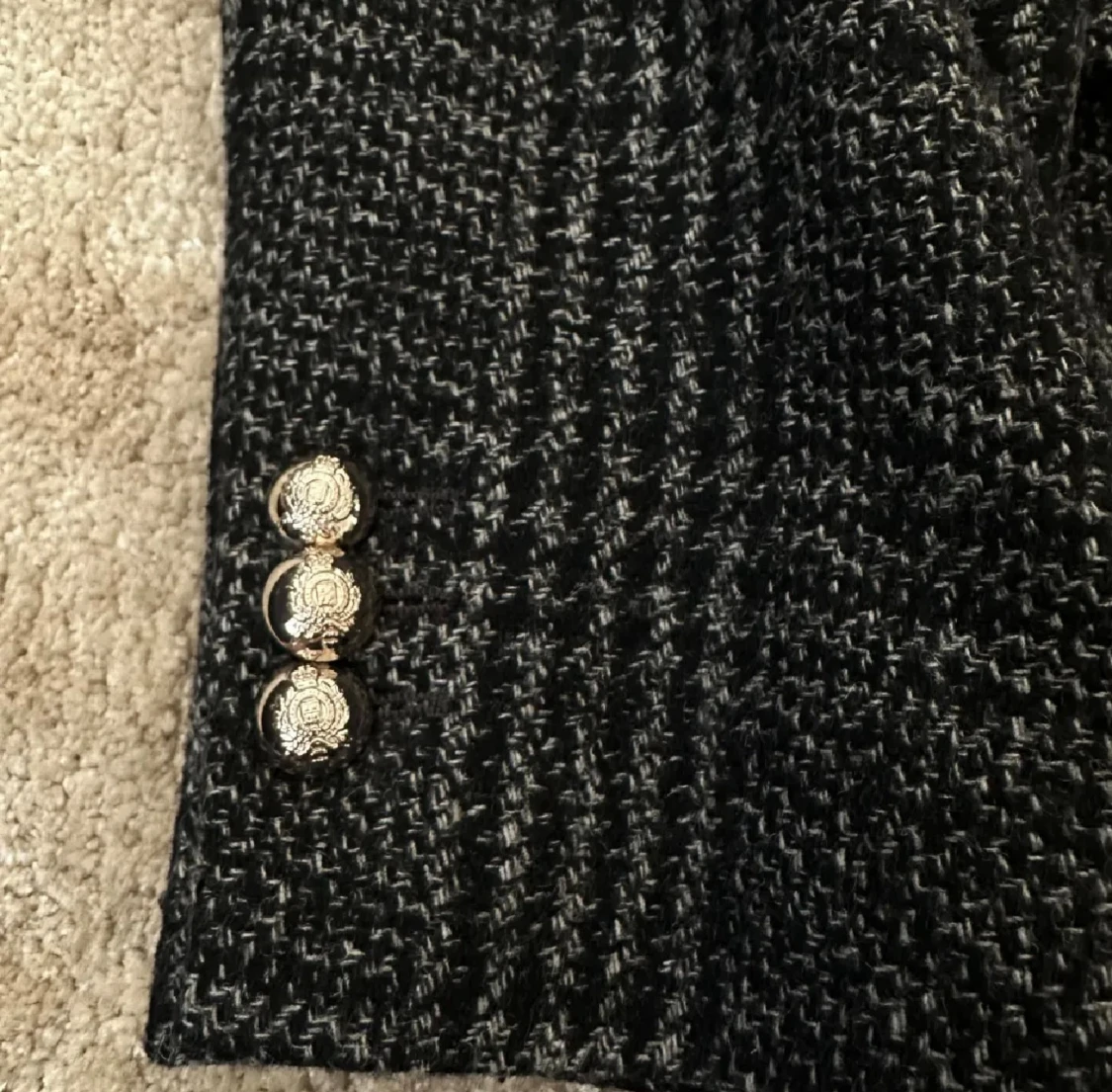 Rutig kappa från MNG med guldknappar - 3