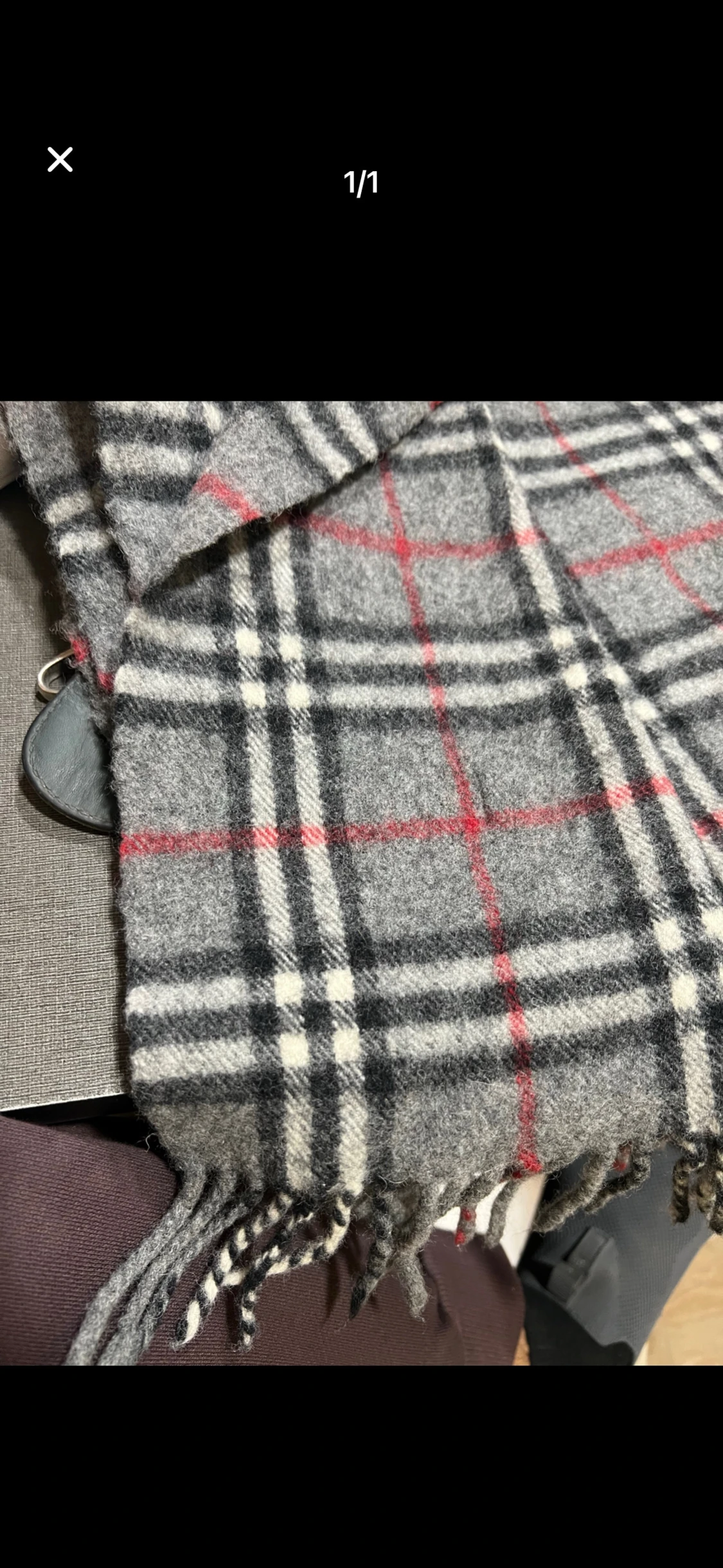 Rutig grå halsduk från Burberry - 2