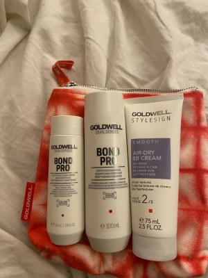 Goldwell BB Cream och hårvårdset - Set med Goldwell Dualsenses Bond Pro schampo (100 ml), balsam (50 ml) och StyleSign Air-Dry BB Cream (75 ml).  säljer då det ej kommer till användning köptes för 250kr skicka gärna pris förslag 