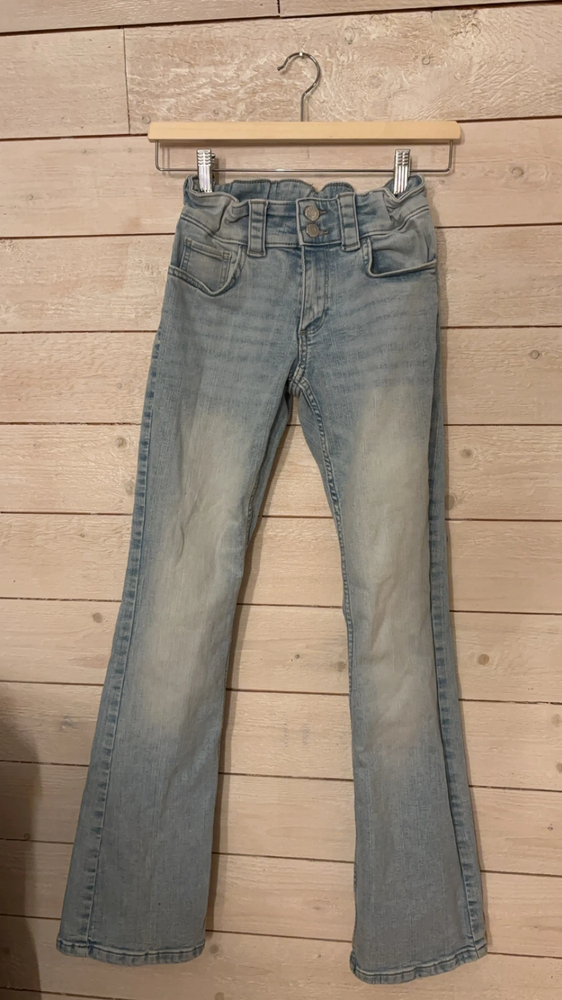 Ljusblå jenas från H&M💋