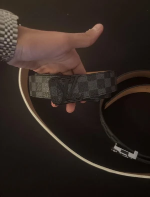 Bälte - Dm vid intresse 