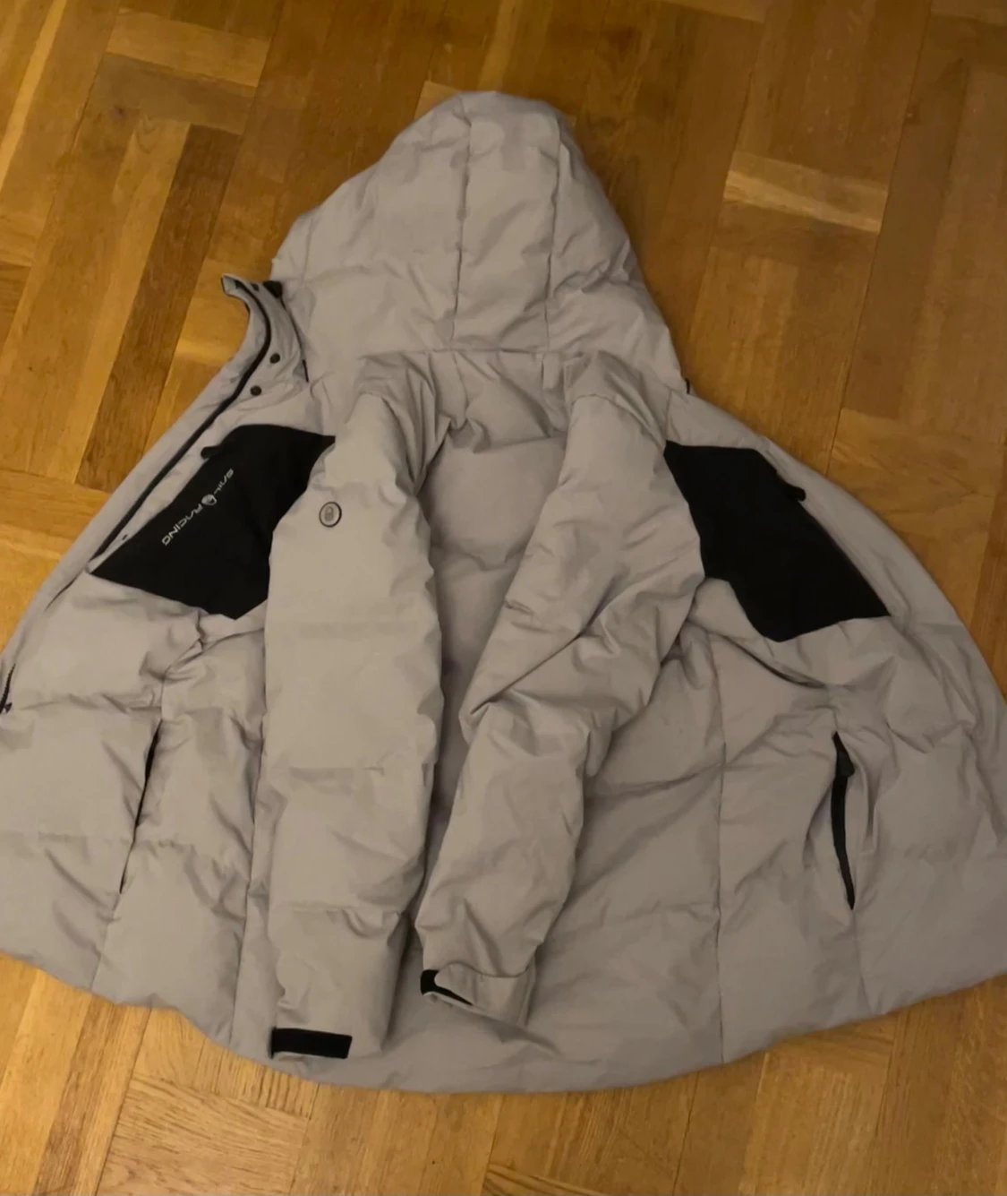 Grå Sail Racing pufferjacka med huva - 2