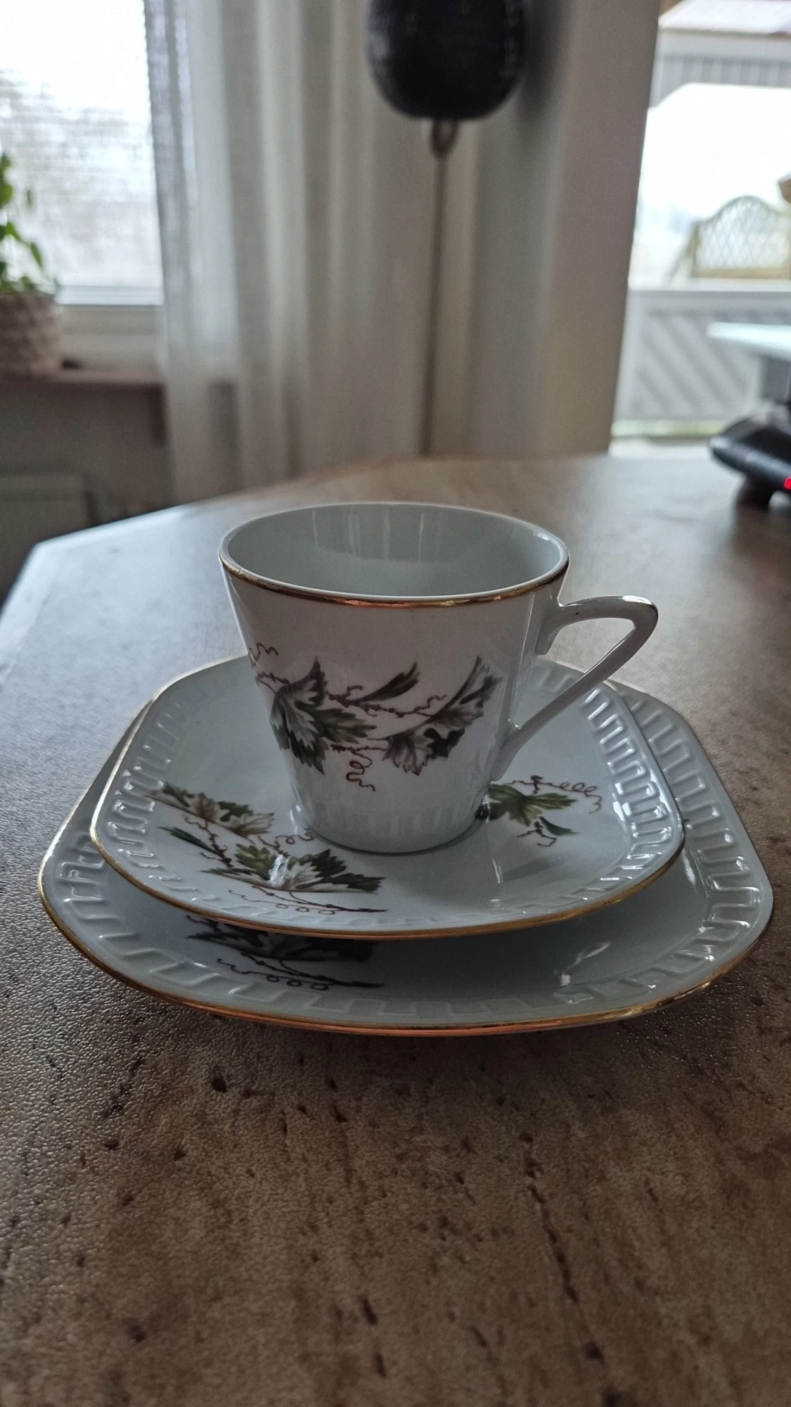 Wawel porslinsset kopp och fat